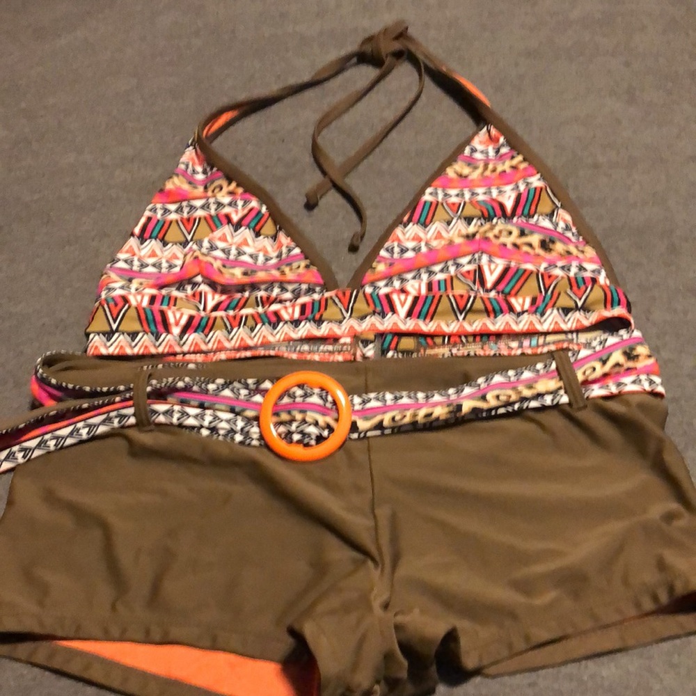 COPY - Marina West  boy short bathing suit with belt L/XL great shape